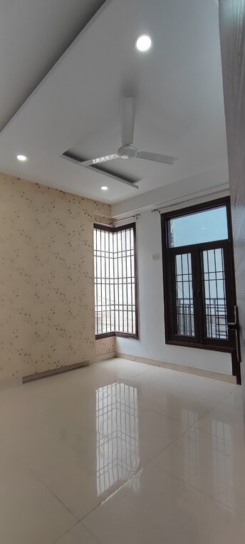 2 BHK Builder Floor For Rent in Chattarpur Delhi  8021999