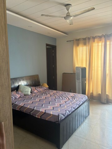 Bedroom in 2 BHK Builder Floor at Sector 46 – for Rent