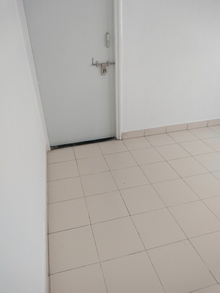 Bathroom, aundh 2 Bedroom 800 Sq.Ft. Apartment In Aundh Pune 8022108