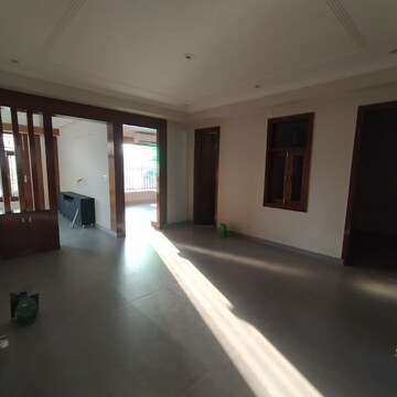 3 BHK Builder Floor For Rent in Sector 47