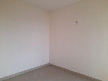Room in 3 BHK Apartment at Adore Samriddhi, Sector 89 – for Sale