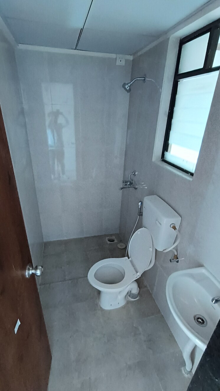 Bathroom, gagan-avencia 1 Bedroom 567 Sq.Ft. Apartment In Kharadi Pune 8022192