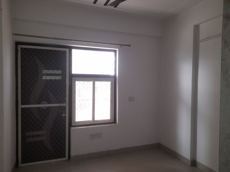 Room, adore-samriddhi 3 Bedroom 645 Sq.Ft. Apartment In Sector 89 Faridabad 8022181