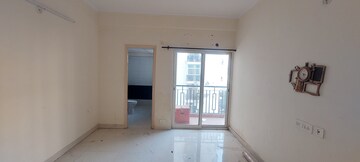 Room in 3 BHK Apartment at Maxblis White House, Sector 75 – for Rent