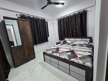 Bedroom in 1.5 BHK Builder Floor at VTP Cygnus, Kharadi – for Rent