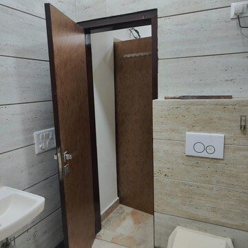Furnished Amenities in 2 BHK Builder Floor at Tagore Garden – for Rent