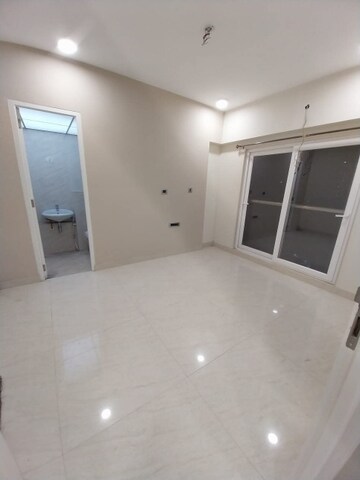 Room in 1 BHK Apartment at Galaxy Heights Vasai, Vasai West – for Sale