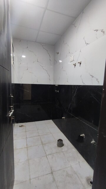 Kitchen in 2 BHK Builder Floor at Sector 73 – for Sale