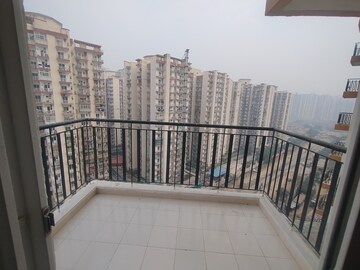 Balcony in 3 BHK Apartment at Amrapali Terrace Homes, Tech Zone 4 Greater Noida – for Rent