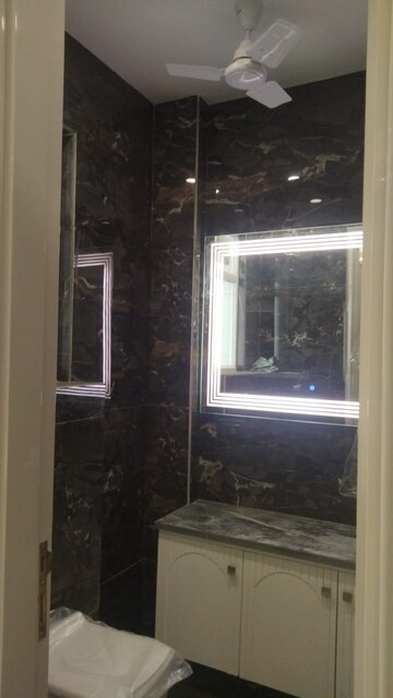 Bathroom in 3 BHK Builder Floor at Anand Vihar – for Sale