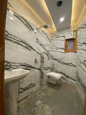 Bathroom in 2 BHK Apartment at Saket – for Rent