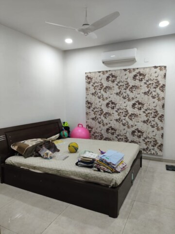 Bedroom in 4 BHK Apartment at Jubilee Hills – for Rent