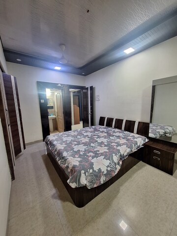 Room in 3 BHK Apartment at Kalyan West – for Rent