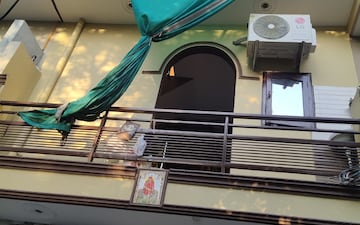 1 BHK Independent House For Sale in Housing Board Colony, Sector 31