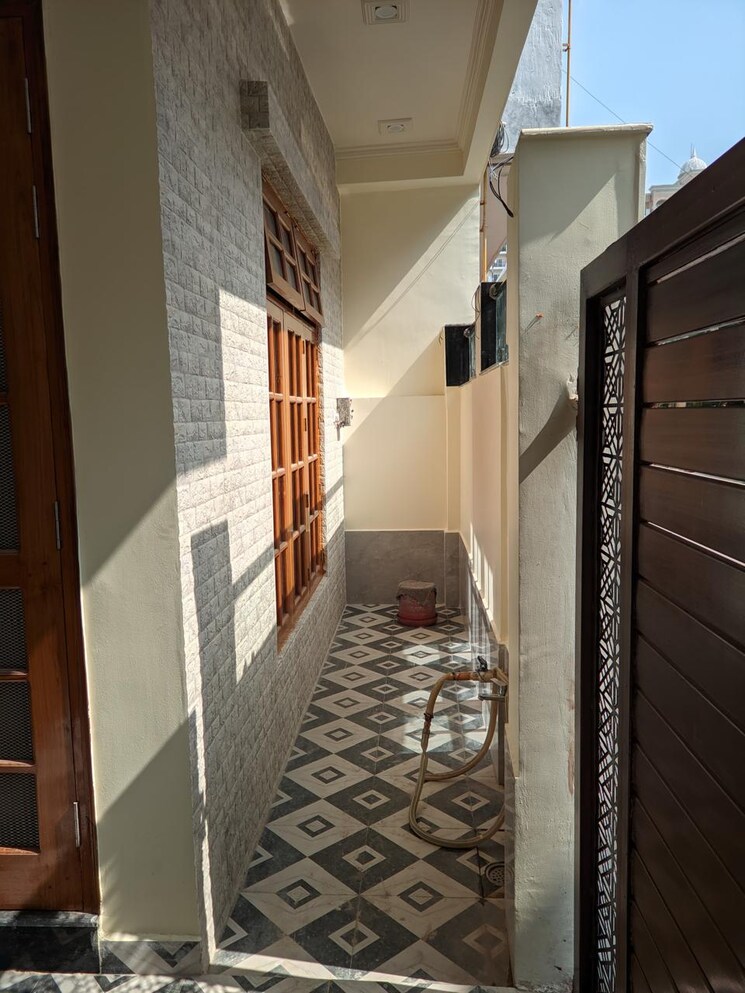 Balcony, gomti nagar 2 Bedroom 2152 Sq.Ft. Independent House In Gomti Nagar Lucknow 8022651