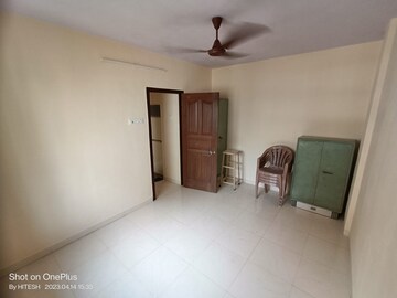 1 BHK Apartment For Rent in Panch Pakhadi