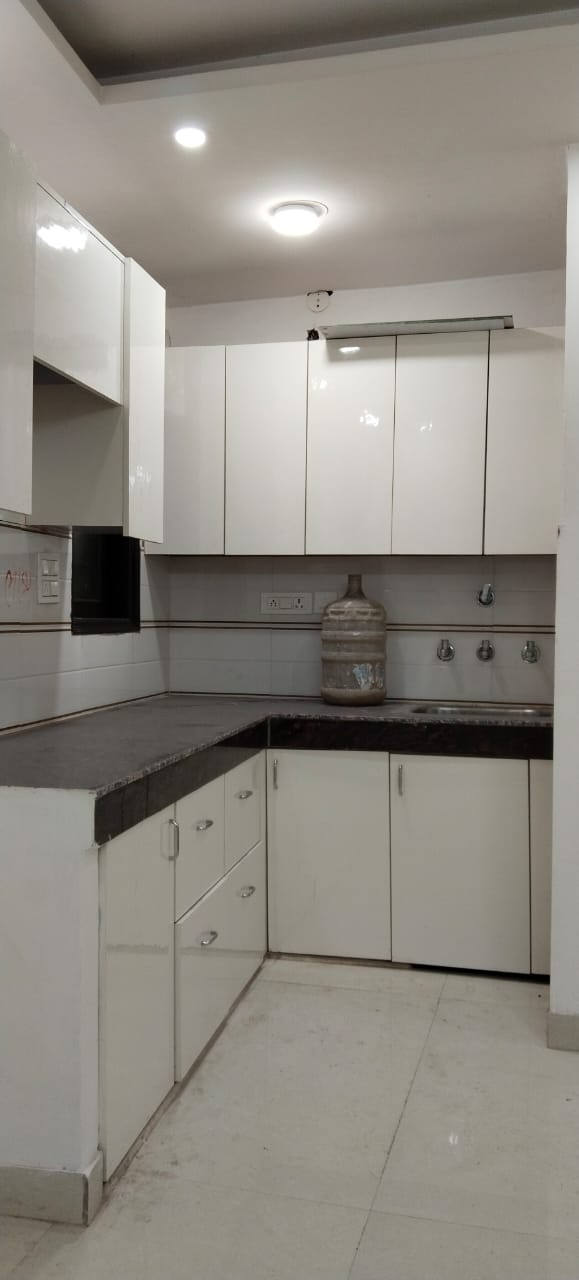 2 BHK + Pooja Room Builder Floor For Sale in Govindpuri 