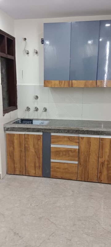1 BHK Builder Floor For Sale in Govindpuri