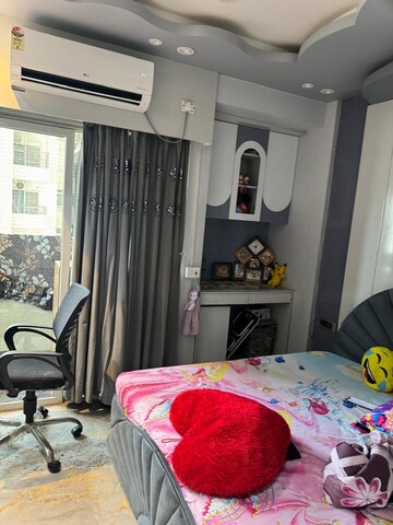 Bedroom in 2 BHK Apartment at Amrapali Golf Homes, Sector 4, Greater Noida – for Rent