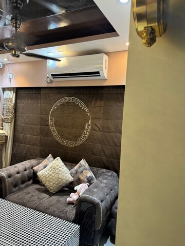 Bathroom in 2 BHK Apartment at Amrapali Golf Homes, Sector 4, Greater Noida – for Rent