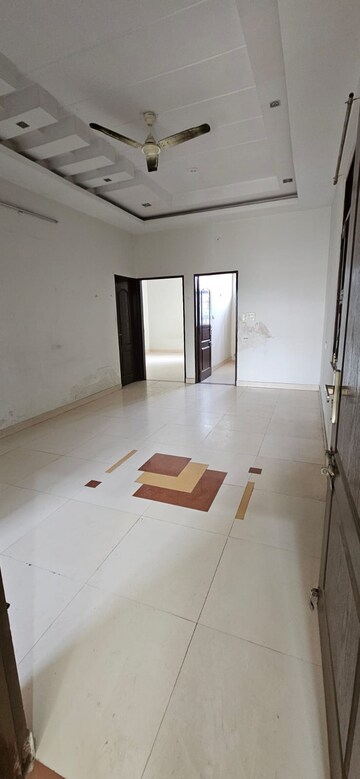 Room in 2 BHK Builder Floor at JaipuR-Ajmer Express Highway – for Sale