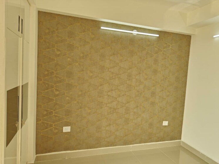 Master Bedroom, amrapali-royal 3.5 Bedroom 2050 Sq.Ft. Apartment In Vaibhav Khand Ghaziabad 8022838