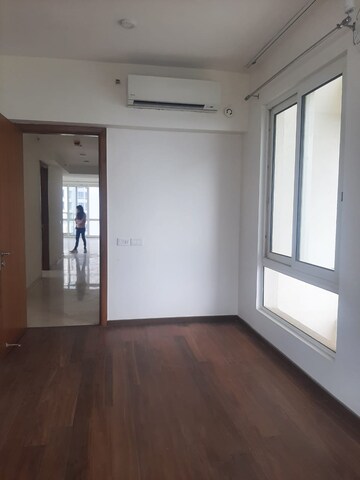  3 BHK Apartment at Pioneer Park Presidia, Sector 62 – for Rent