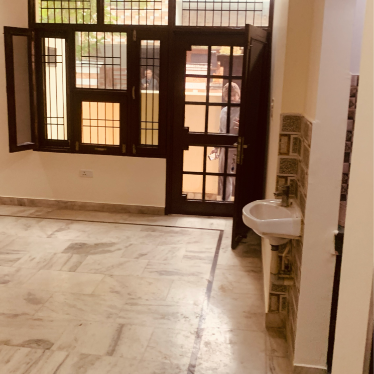 Room, baltana 2 Bedroom 90 Sq.Yd. Independent House In Baltana Zirakpur 8022870