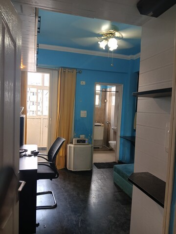 Living Room in 2 BHK Apartment at Unitech South City, South City – for Rent