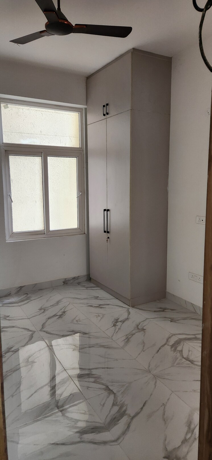 Master Bedroom, sare-petioles 4 Bedroom 2091 Sq.Ft. Apartment In Sector 92 Gurgaon 8022905