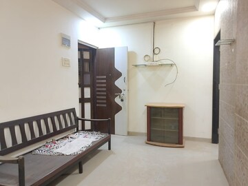 1 BHK Apartment For Rent in Laxmi Niwas Malad Malad West Mumbai  8022933