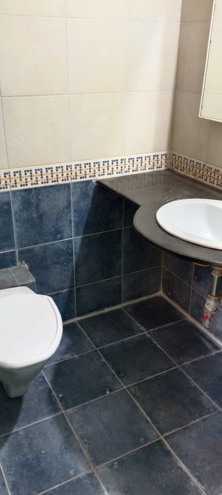 Bathroom, brahma-suncity 3 Bedroom 1600 Sq.Ft. Apartment In Wadgaon Sheri Pune 8022987
