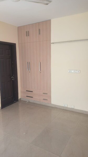 2 BHK Apartment For Rent in Unitech Woodstock Floors Sector 50 Gurgaon  8022989