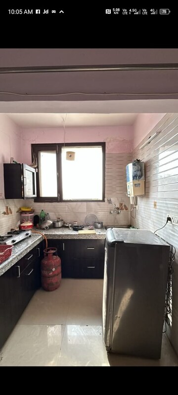 1 BHK Apartment For Rent in Sector 19