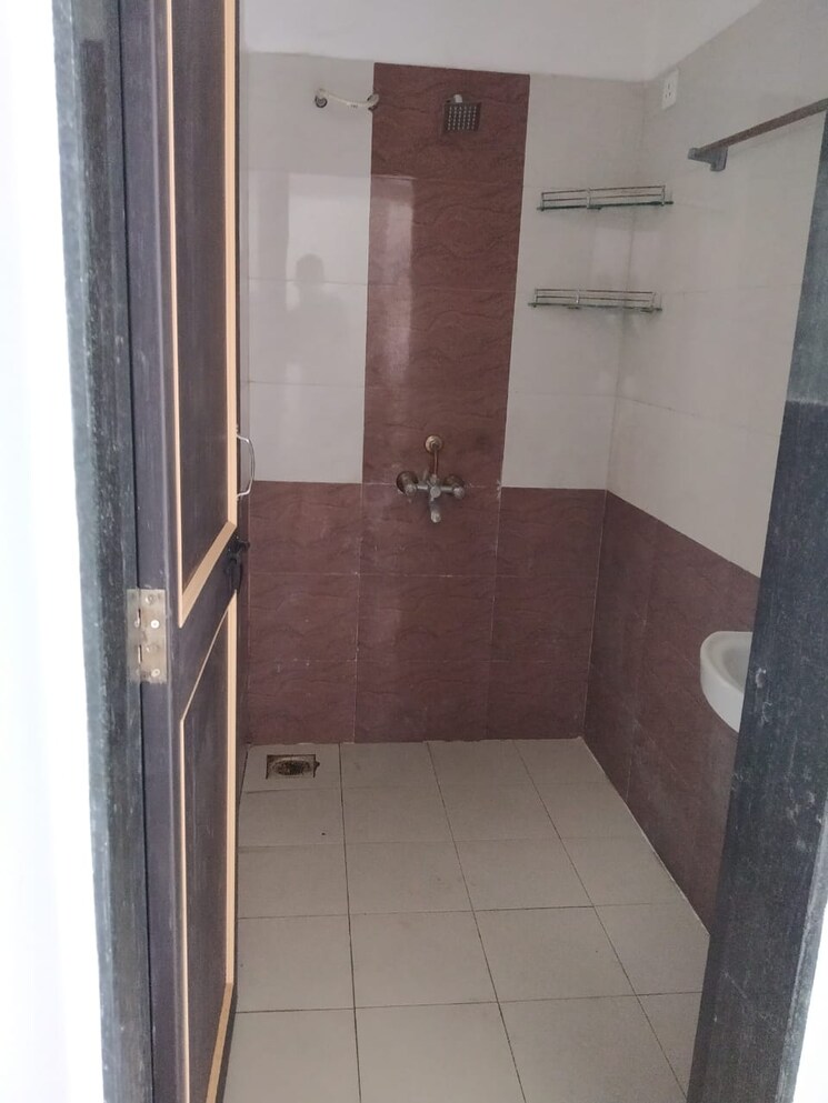 Bathroom, spandan-sparsh-chs 1 Bedroom 610 Sq.Ft. Apartment In Wagholi Pune 8023057