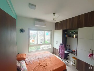 Bedroom in 2 BHK Apartment at Prem Tower, Goregaon West – for Rent