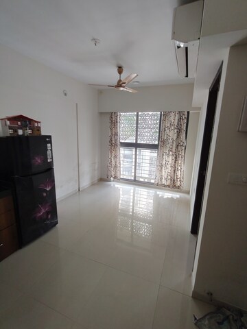 Room in 1 BHK Apartment at Mira Road East – for Sale