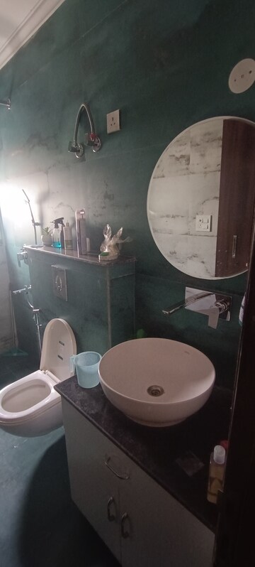  3 BHK Builder Floor at Sector 15 – for Rent