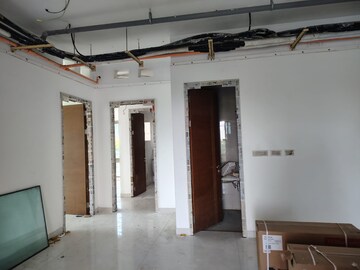 Room in 4 BHK Apartment at Jayabheri The Peaks, Narsingi – for Sale