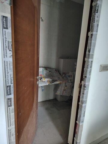 Bathroom in 4 BHK Apartment at Jayabheri The Peaks, Narsingi – for Sale