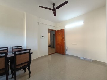 Room in 3 BHK Builder Floor at Hsr Layout – for Rent