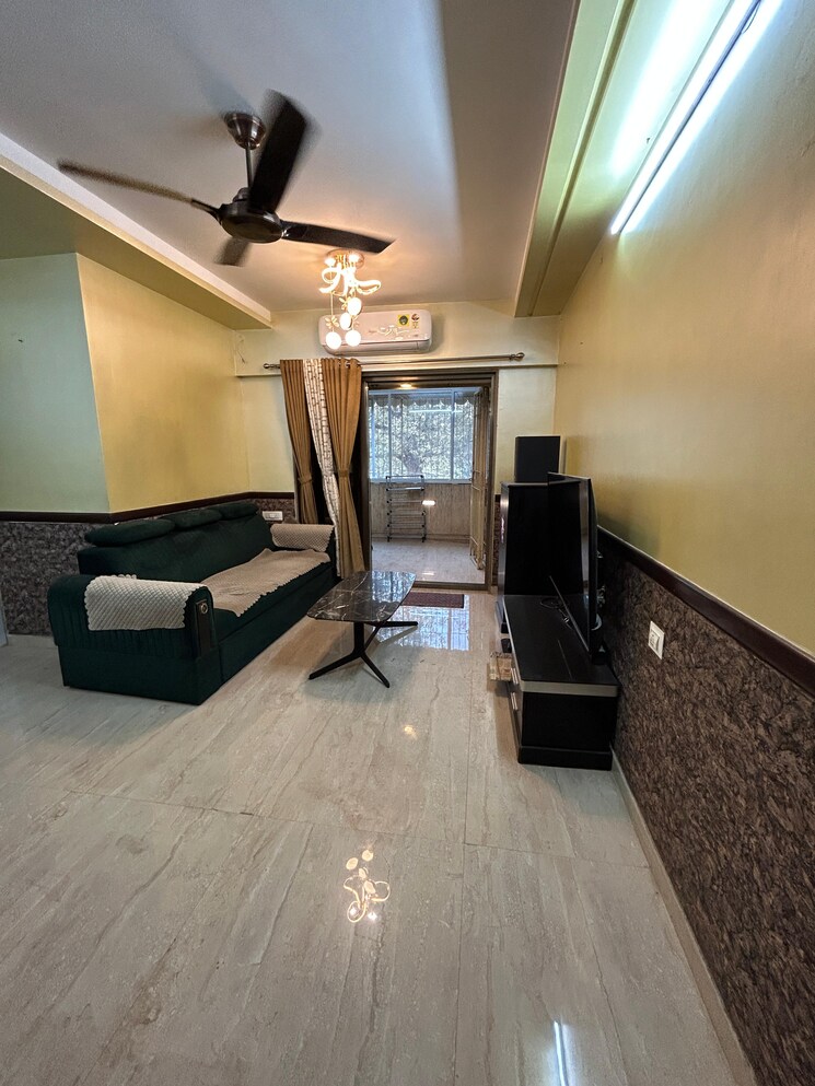 Living Room, madhav-palacia 2 Bedroom 727 Sq.Ft. Apartment In Ghodbunder Road Thane 8023500