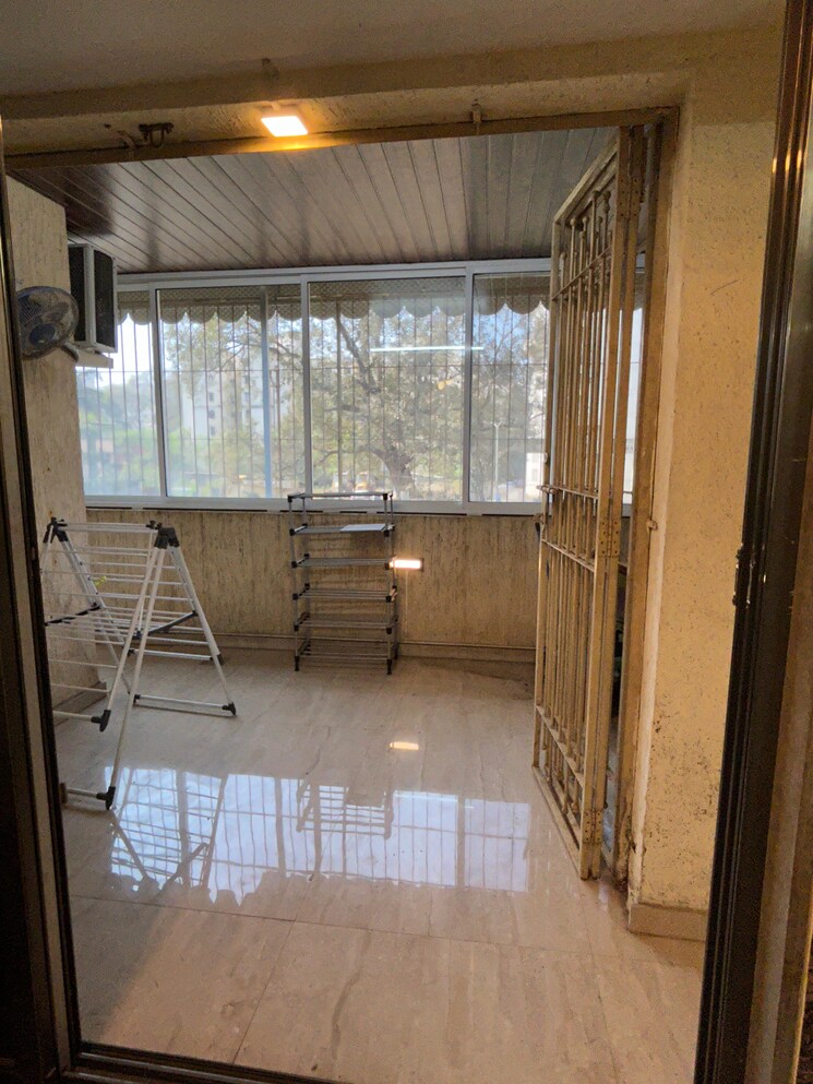 Kitchen, madhav-palacia 2 Bedroom 727 Sq.Ft. Apartment In Ghodbunder Road Thane 8023500