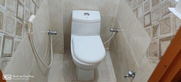 Bathroom in 2 BHK Independent House at Gomti Nagar – for Rent
