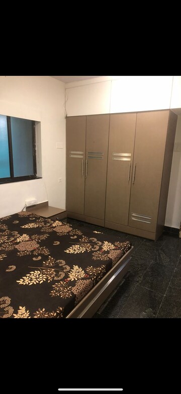 Bedroom in 4 BHK Apartment at Juhu – for Rent