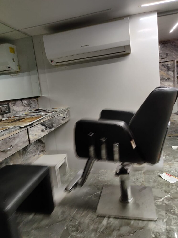 Living Room, shree-complex-kalyan Commercial Shop 250 Sq.Ft. In Kalyan West Thane 8023734