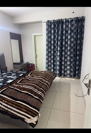 Bedroom in 3 BHK Apartment at Sector 26 – for Rent