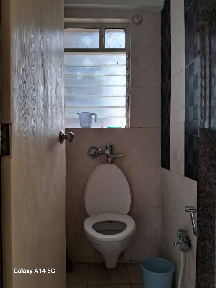 Bathroom, reema-residency 1 Bedroom 645 Sq.Ft. Apartment In Borivali West Mumbai 8023806