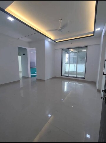 Room in 1 BHK Apartment at Sunteck Maxxworld, Naigaon East – for Rent