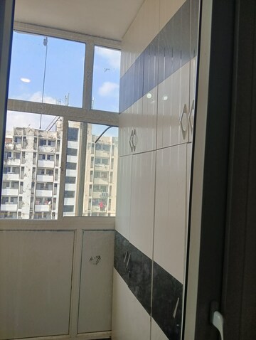 Kitchen in 2.5 BHK Builder Floor at Rohini Sector 24 – for Rent
